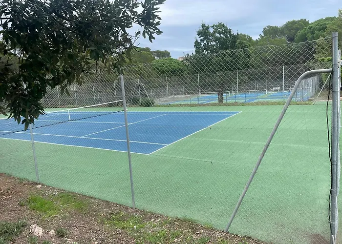 Appartamento Wifi Parking, Tennis, Piscine Au Mileu Des Golfs De Valescure Saint-Raphaël